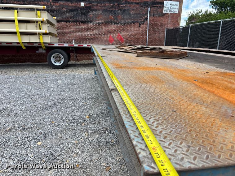 image for item FH7129 Weight-Tronix BMS 7011-100TJ75 truck scale