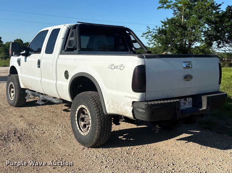 image for item FH7132 2009 Ford F350 Super Duty Ext. Cab pickup truck