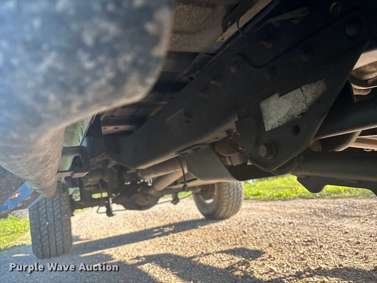 image for item FH7132 2009 Ford F350 Super Duty Ext. Cab pickup truck