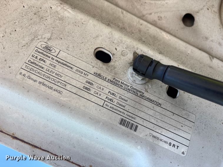 image for item FH7132 2009 Ford F350 Super Duty Ext. Cab pickup truck