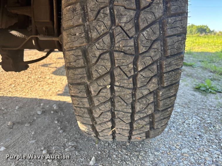 image for item FH7132 2009 Ford F350 Super Duty Ext. Cab pickup truck