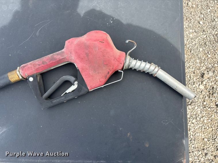 image for item FI0167 Weatherguard fuel transfer tank and toolbox