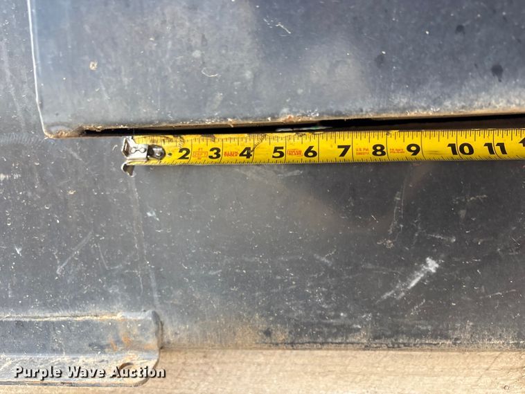 image for item FI0167 Weatherguard fuel transfer tank and toolbox