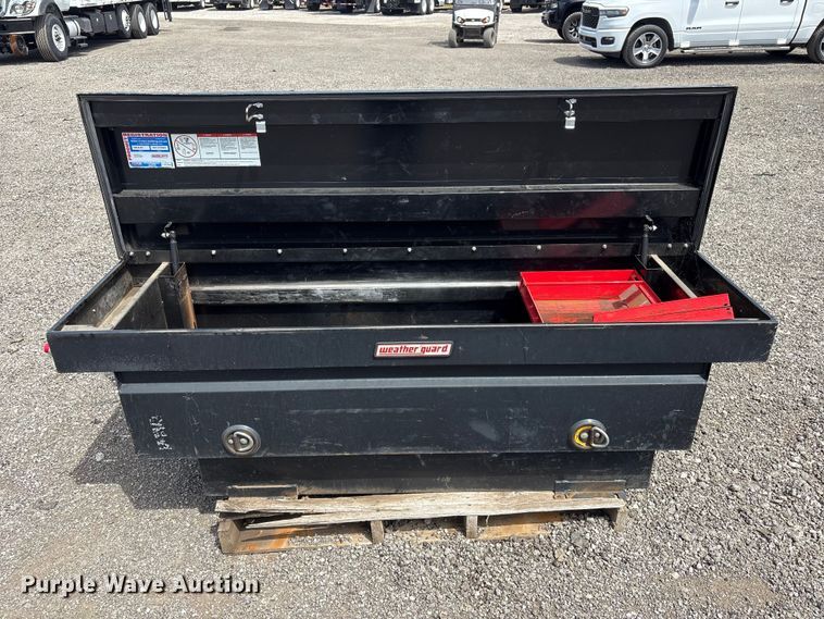 image for item FI0167 Weatherguard fuel transfer tank and toolbox
