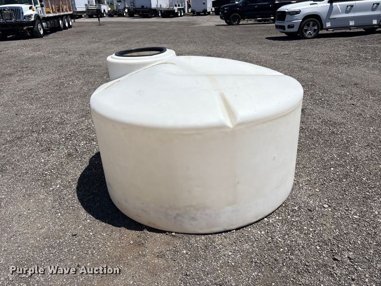 image for item FI0168 Poly tank