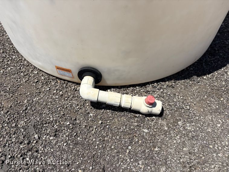image for item FI0168 Poly tank