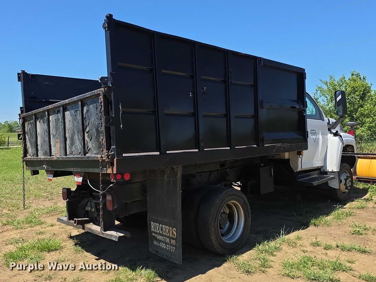 image for item FI0970 2006 GMC C5500 dump truck