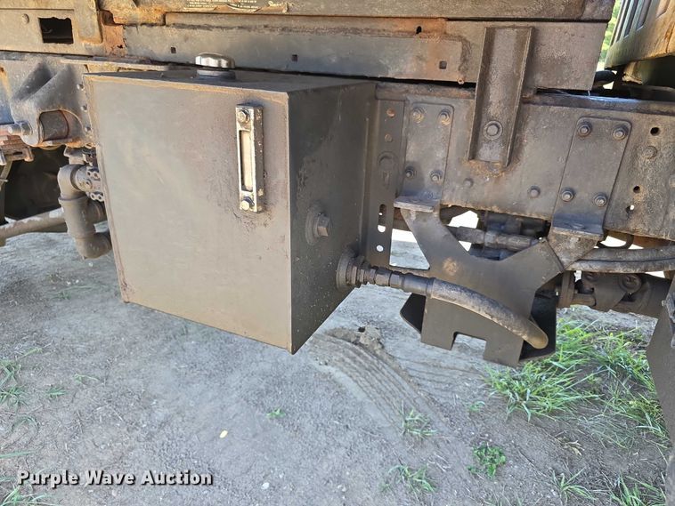 image for item FI0970 2006 GMC C5500 dump truck