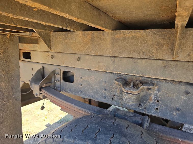 image for item FI0970 2006 GMC C5500 dump truck