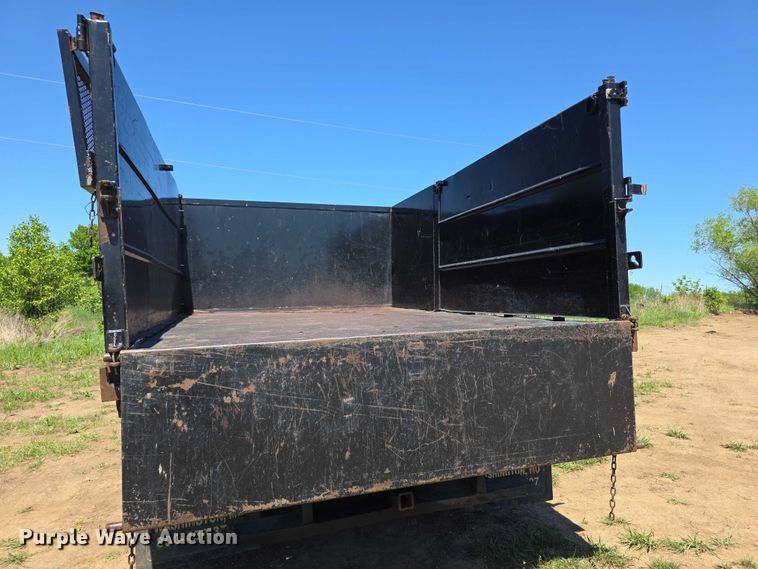 image for item FI0970 2006 GMC C5500 dump truck