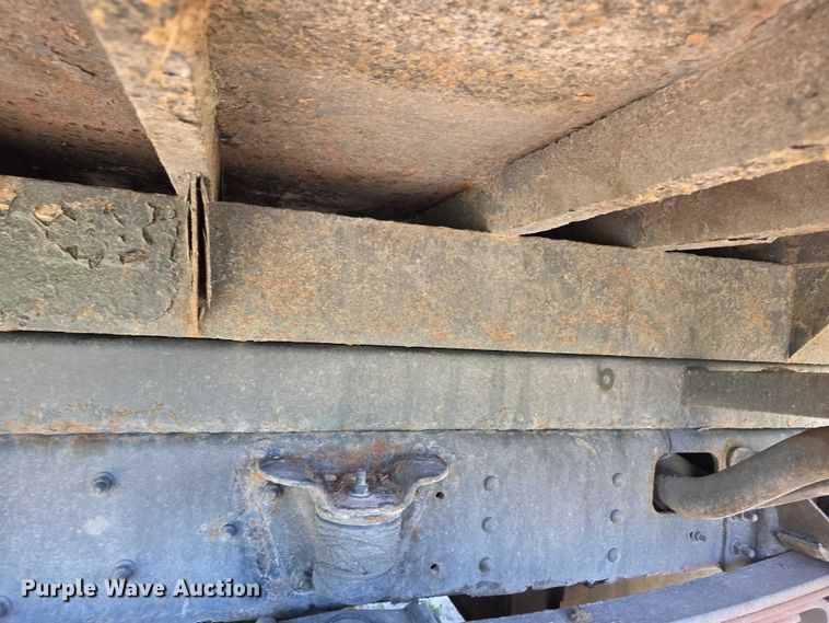 image for item FI0970 2006 GMC C5500 dump truck