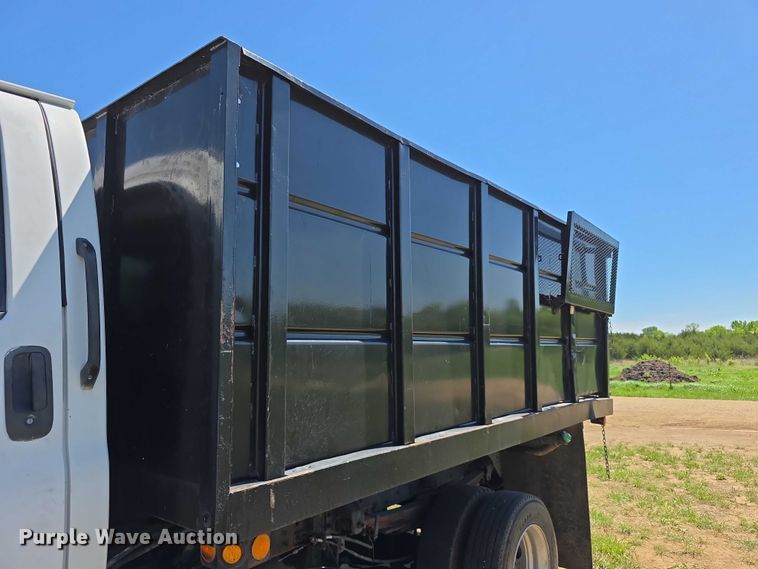 image for item FI0970 2006 GMC C5500 dump truck