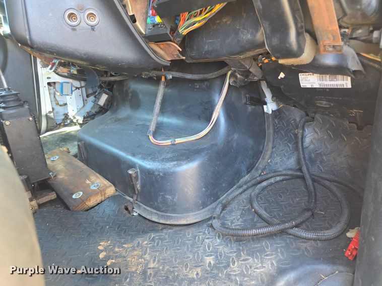 image for item FI0970 2006 GMC C5500 dump truck