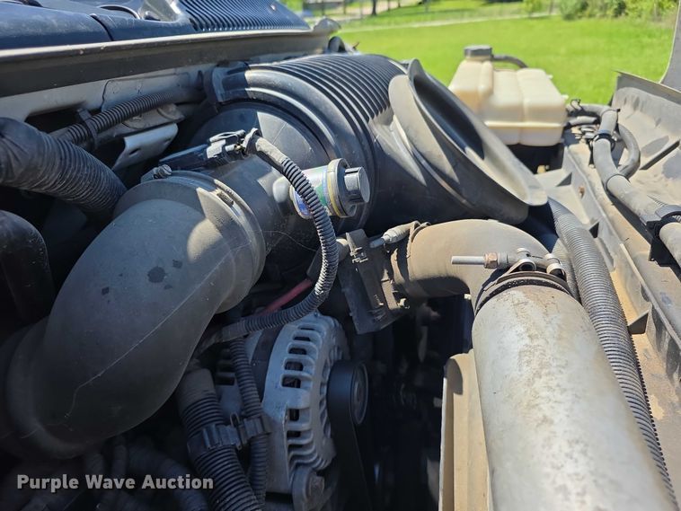 image for item FI0970 2006 GMC C5500 dump truck