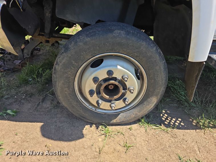 image for item FI0970 2006 GMC C5500 dump truck
