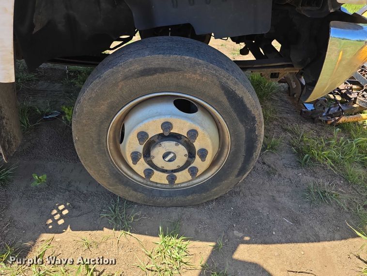 image for item FI0970 2006 GMC C5500 dump truck