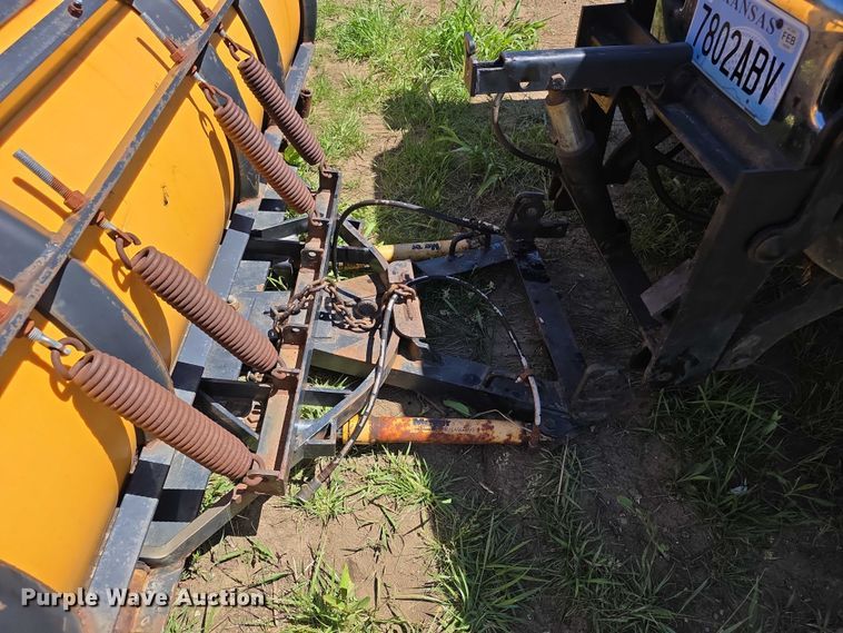 image for item FI0970 2006 GMC C5500 dump truck