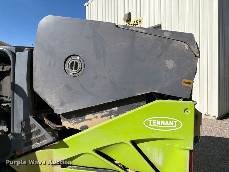 image for item FK0123 Tennant 636 street sweeper