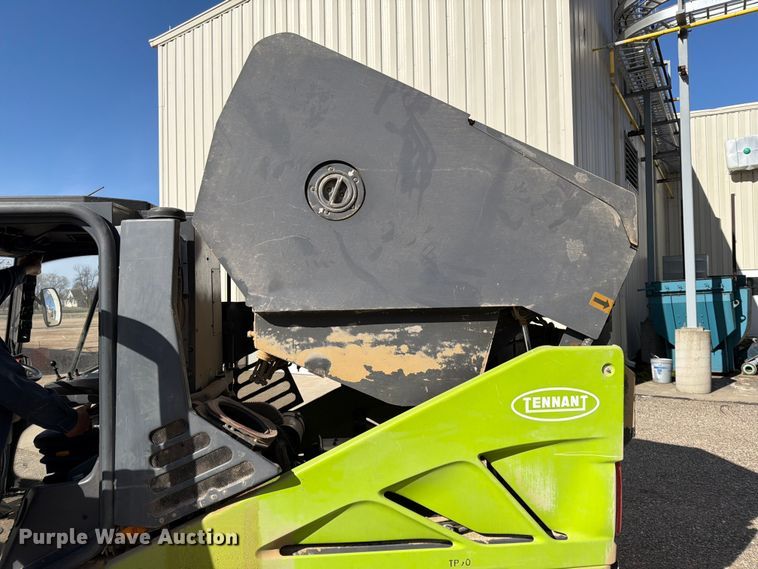 image for item FK0123 Tennant 636 street sweeper