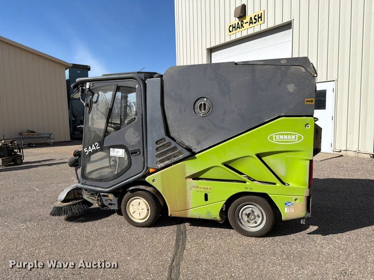 image for item FK0123 Tennant 636 street sweeper