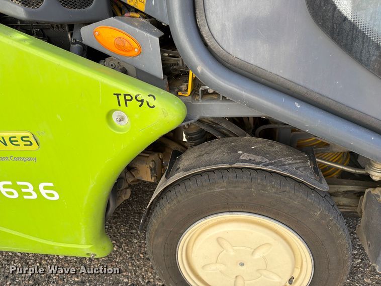 image for item FK0123 Tennant 636 street sweeper