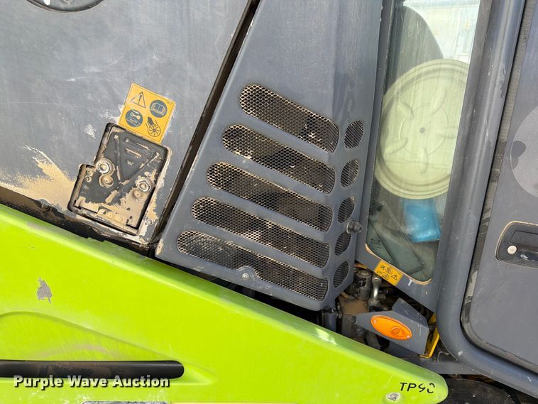 image for item FK0123 Tennant 636 street sweeper