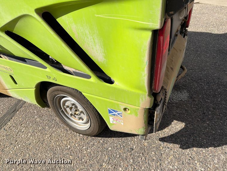 image for item FK0123 Tennant 636 street sweeper