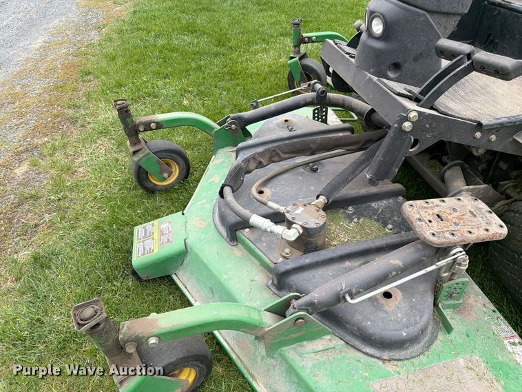 image for item FK0149 2004 John Deere Turbo 1609 ZTR lawn mower