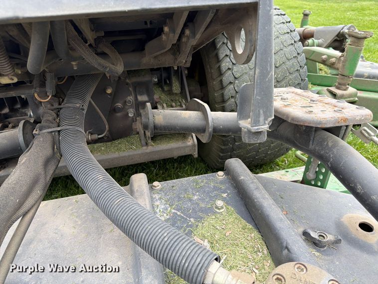 image for item FK0149 2004 John Deere Turbo 1609 ZTR lawn mower