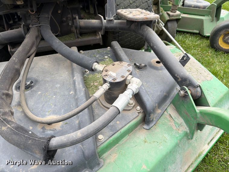 image for item FK0149 2004 John Deere Turbo 1609 ZTR lawn mower