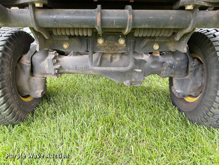 image for item FK0149 2004 John Deere Turbo 1609 ZTR lawn mower