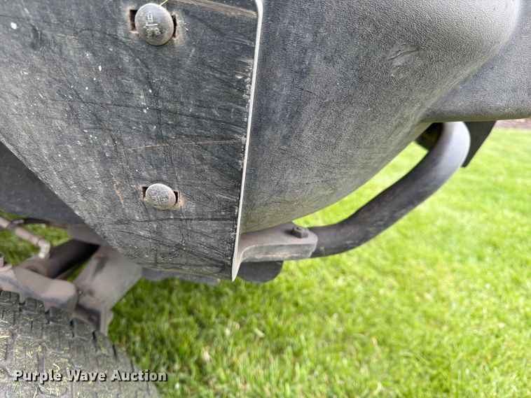 image for item FK0149 2004 John Deere Turbo 1609 ZTR lawn mower