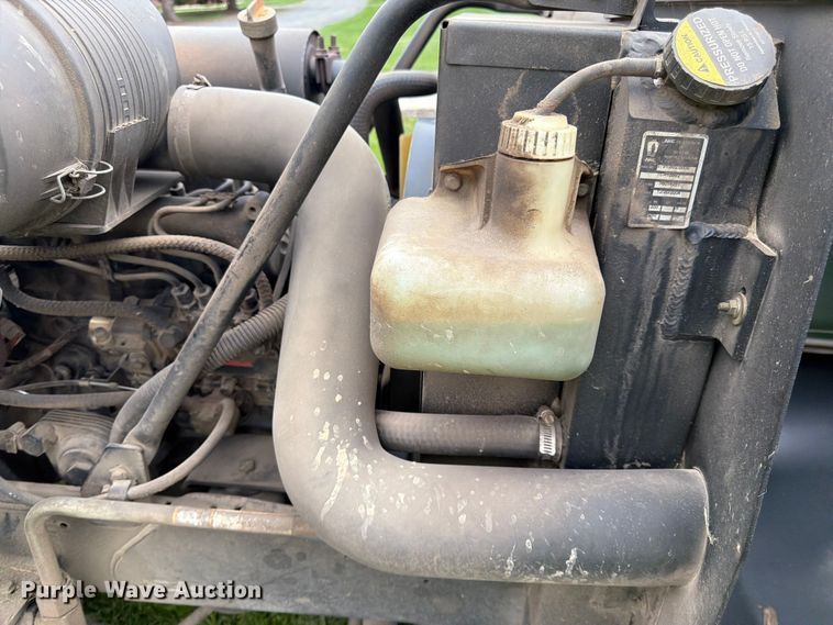 image for item FK0149 2004 John Deere Turbo 1609 ZTR lawn mower