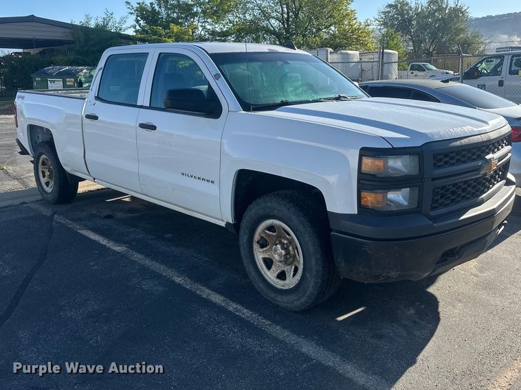 image for item FM7524 2015 Chevrolet Silverado 1500 Crew Cab pickup truck