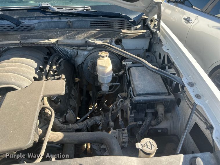 image for item FM7524 2015 Chevrolet Silverado 1500 Crew Cab pickup truck