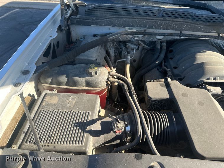 image for item FM7524 2015 Chevrolet Silverado 1500 Crew Cab pickup truck