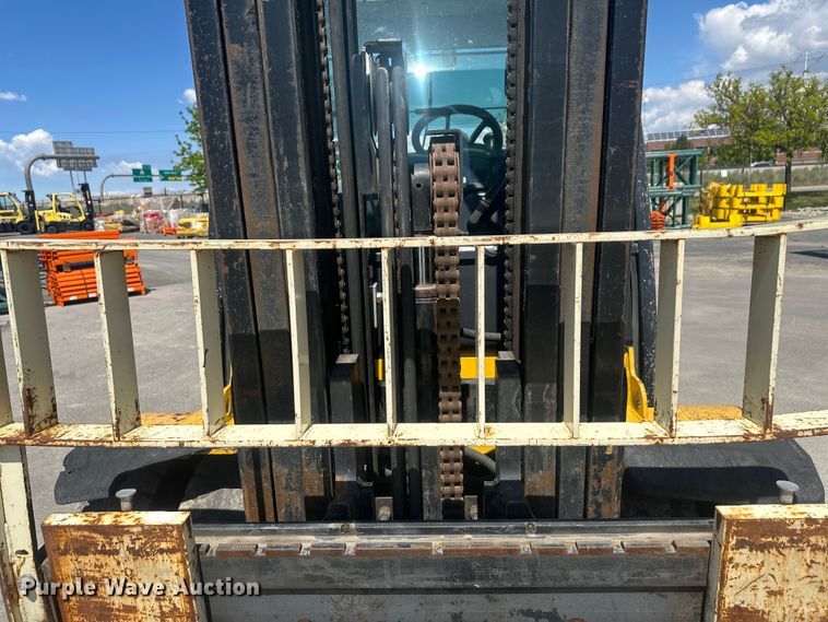 image for item FM7526 1997 Yale GLP100VXNKBE109 forklift