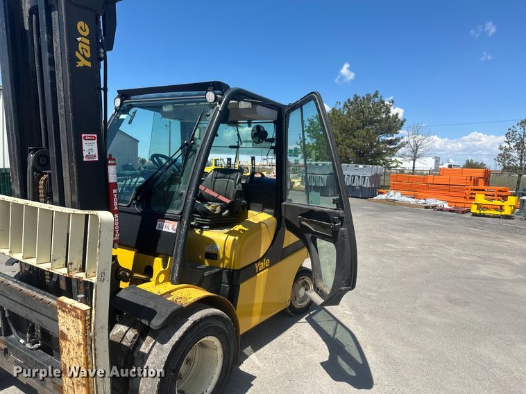 image for item FM7526 1997 Yale GLP100VXNKBE109 forklift