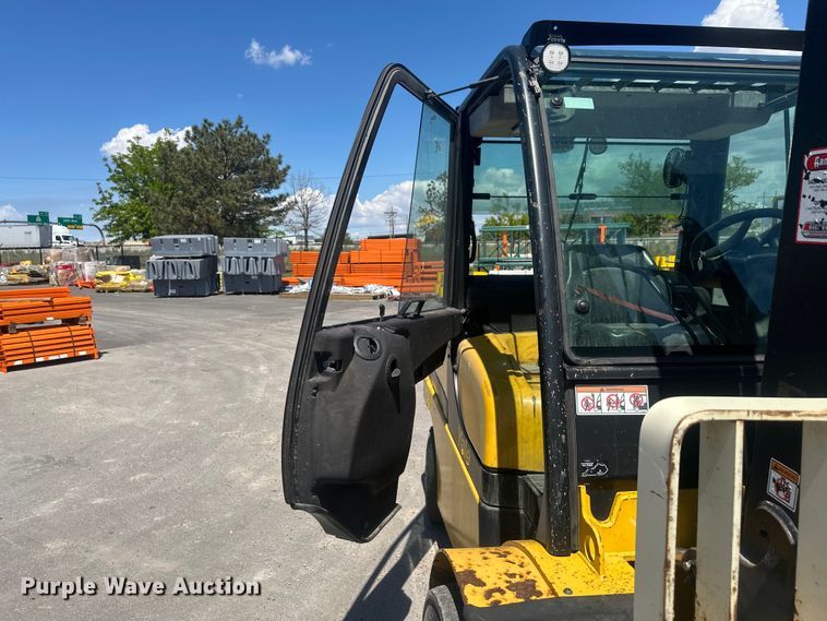 image for item FM7526 1997 Yale GLP100VXNKBE109 forklift