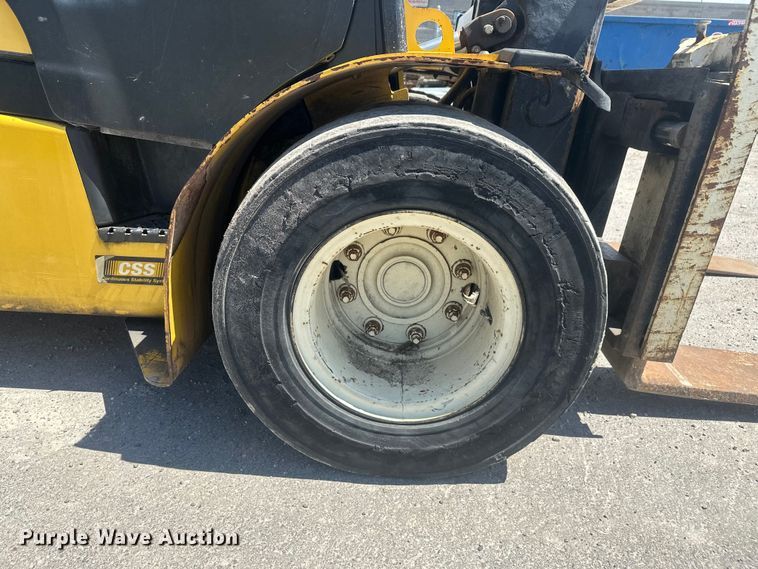 image for item FM7526 1997 Yale GLP100VXNKBE109 forklift