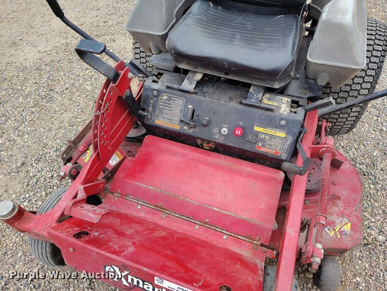 image for item IH9497 Exmark LHP4820KC ZTR lawn mower