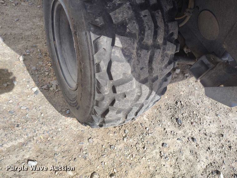 image for item IH9499 2009 Kawasaki Mule 4010 utility vehicle