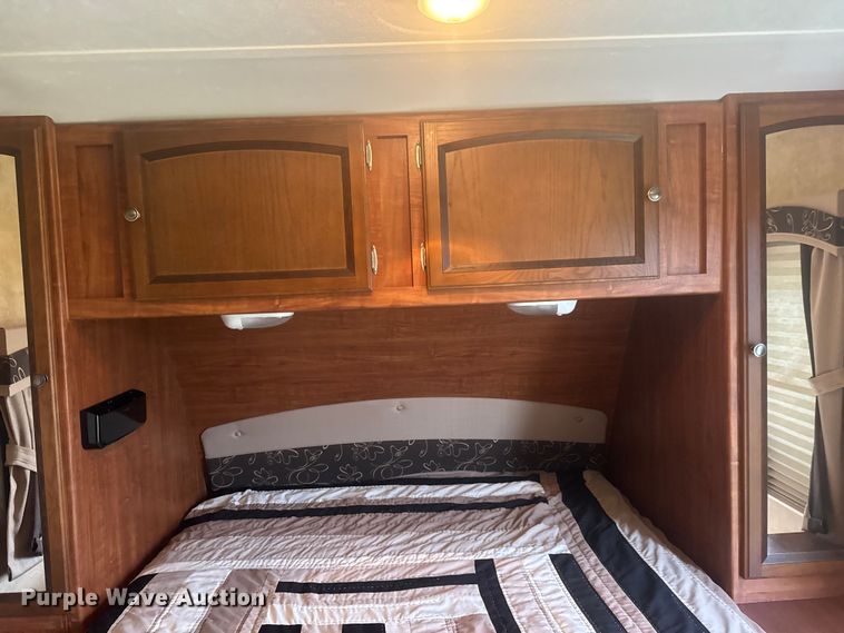 image for item MX9177 2012 White Hawk by Jayco Ultra Light camper