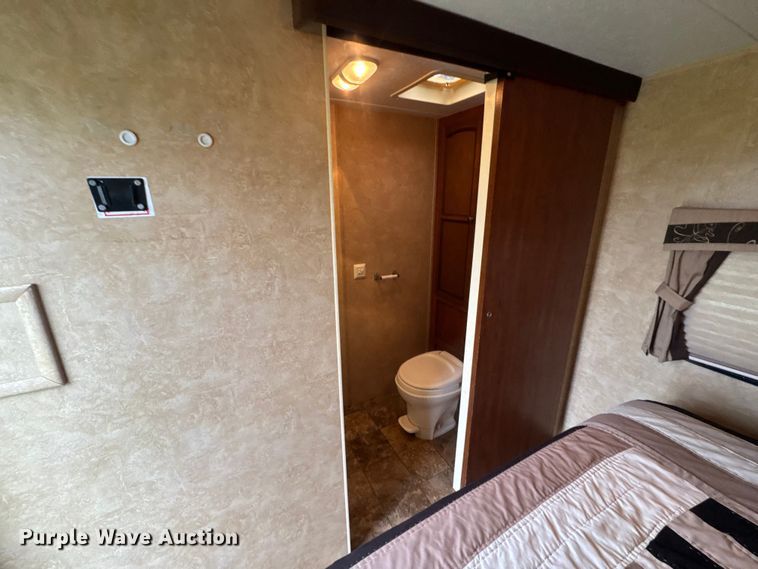 image for item MX9177 2012 White Hawk by Jayco Ultra Light camper