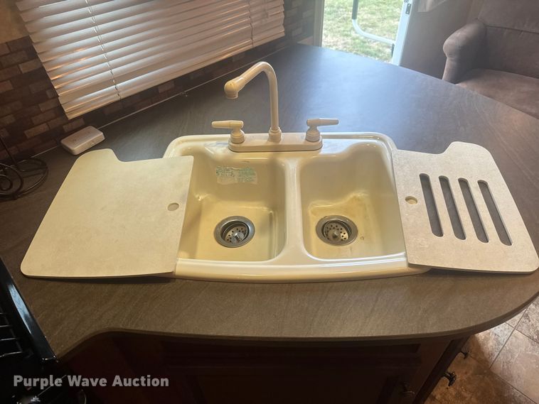 image for item MX9177 2012 White Hawk by Jayco Ultra Light camper