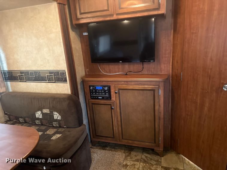 image for item MX9177 2012 White Hawk by Jayco Ultra Light camper