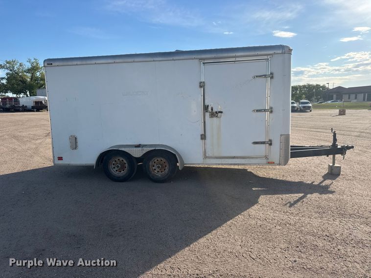 image for item MX9197 2010 Continental enclosed cargo trailer