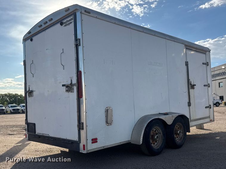 image for item MX9197 2010 Continental enclosed cargo trailer