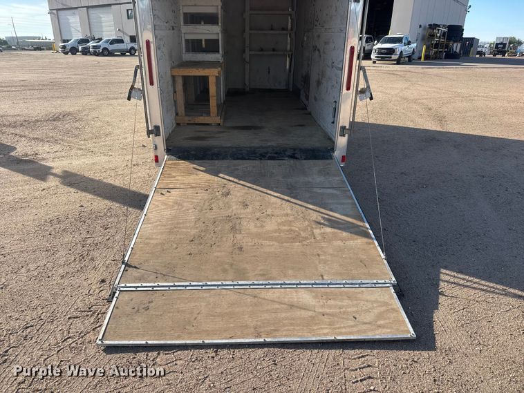 image for item MX9197 2010 Continental enclosed cargo trailer