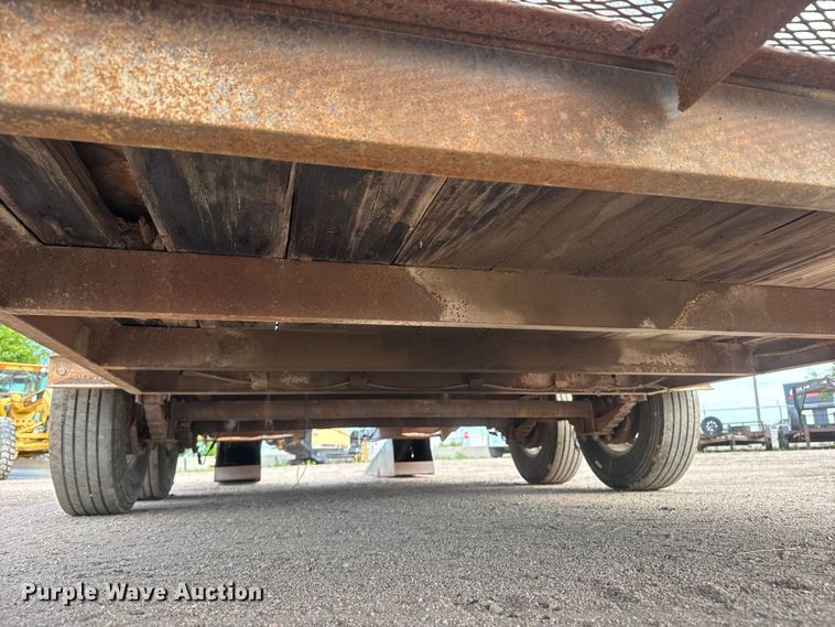 image for item MX9200 1981 Belshe WB2 Equipment trailer